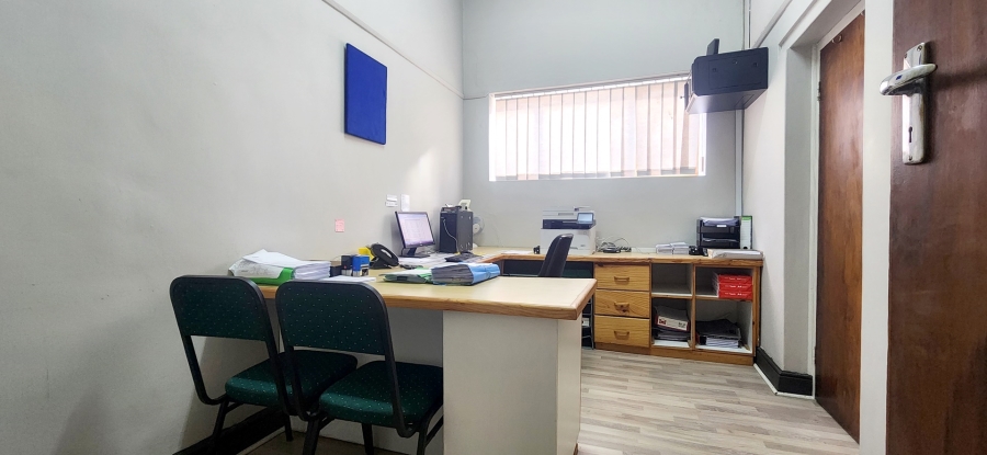 3 Bedroom Property for Sale in Bredasdorp Western Cape